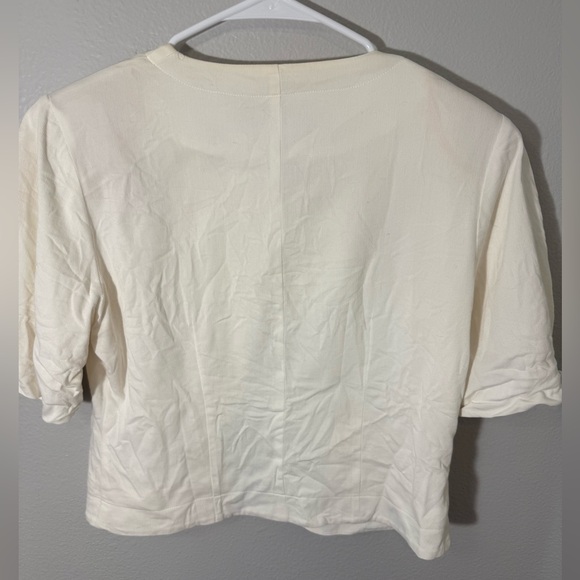 Vintage White Floral Button-Up Blouse - Picture 5 of 7